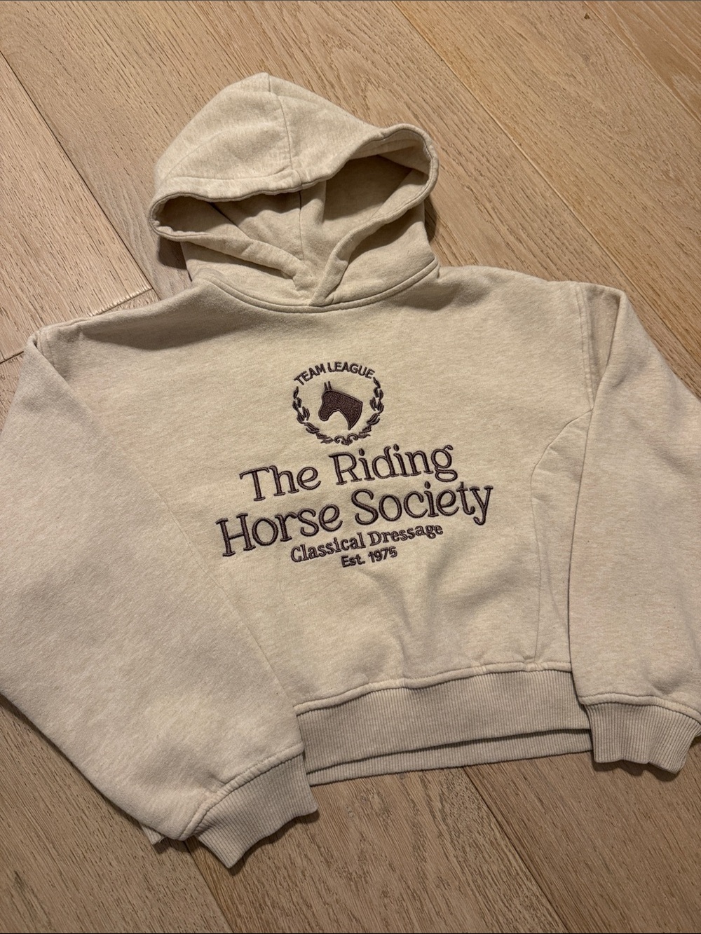 The Riding Horse Society Cream Hoodie with Logo girls size 9-10
